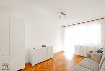 Apartament cu 3 camere decomandat, mobilat în Mazepa 1