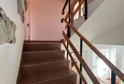 Casă cu 4 camere în Semicentral - 8