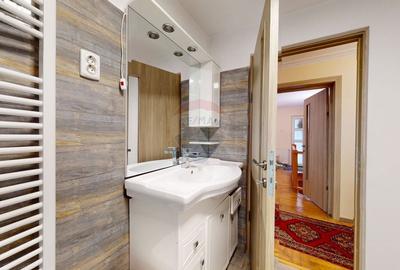 Casă cu 9 camere cu Teren 335 Mp în Valea Cerbului - 9