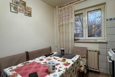 Apartament cu 3 camere decomandat, mobilat în Sebastian - 7