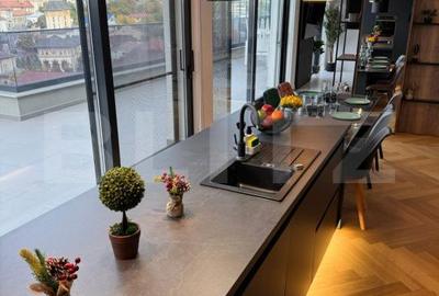 Apartament cu 4 camere, mobilat în Central - 15