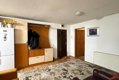 Apartament cu 3 camere semidecomandat în Plopilor - 13