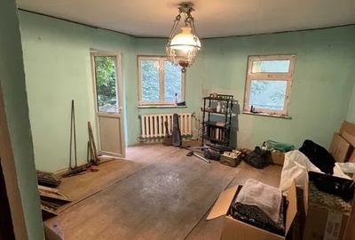 Apartament 4 camere Zona Inspectoratului Scolar - etaj 2 - 90 mp - 7