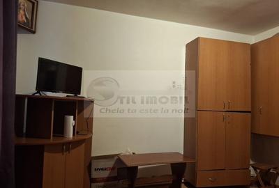 Vând camera de cămin transformata in garsoniera in spate la Jumbo - 3