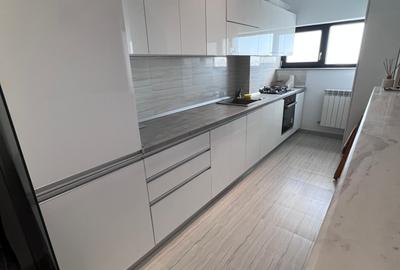 Apartament 2 camere 61mp Zona Gara Loc Parcare subteran Vedere Port - 14