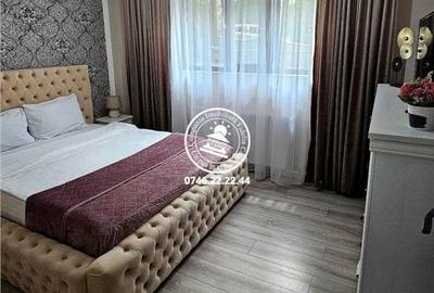 Apartament 5+ camere de vanzare Tatarasi