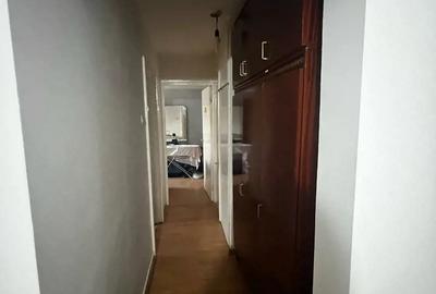 Vand apartament 3 camere decomandat - 2