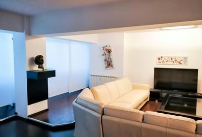 Apartament 2 camere + loc parcare 10min de Piata Sudului