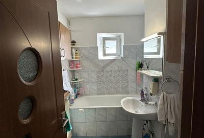 Apartament cu 3 camere decomandat în Holboca - 9