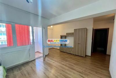 Apartament cu 2 camere decomandat în 9 Mai - 5