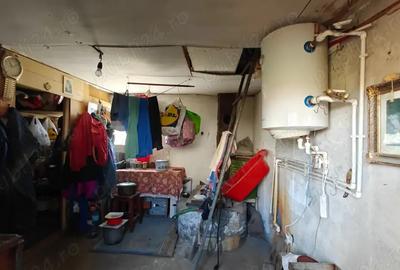 Casa de vanzare Maracineni BZ teren 1000mp COMISION 0 - 3