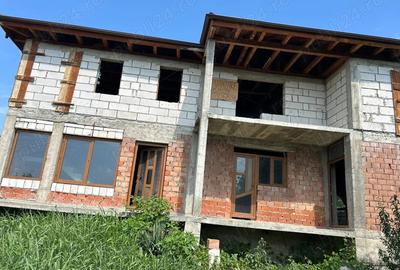 Vand casa cu etaj in comuna pietroasele ,Buzau - 4