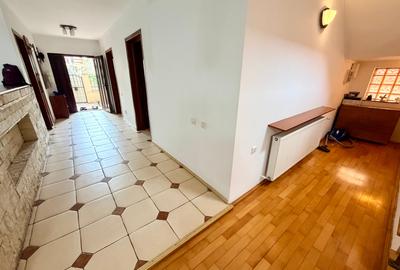 Casa individuala in zona exclusivista P+1+Pod. 5 cam.Util 218mp. Teren 500mp - 24