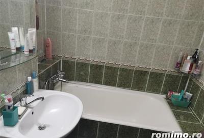 Apartament cu 2 camere în Banu Manta