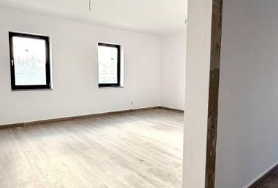 Apartament cu 3 camere semidecomandat în Someșeni - 5