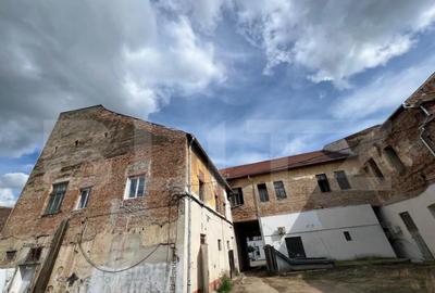 Hotel cu 44 camere, renovabil, pozi?ionat ultracentral - 3