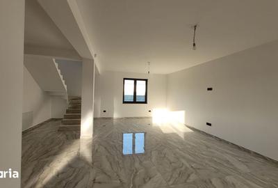 Casă cu 4 camere cu Teren 1000 Mp în Odoreu - 10