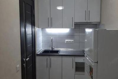 Garsonieră decomandată în Vitan - 8