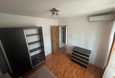 Apartament cu 3 camere decomandat în Central - 3