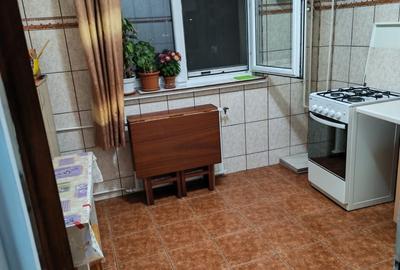 Drumul Taberei, Piata Moghioros - 9