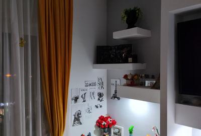 Apartament cu 3 camere decomandat în Exterior Vest - 5