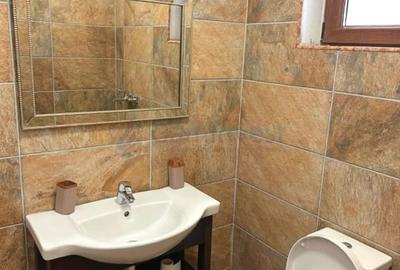 Casă individuală cu 4 camere cu Canalizare în Cihei - 8