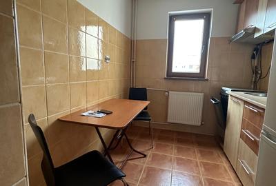 Apartament cu 2 camere decomandat în Republicii - 2
