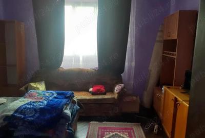 Casa de vanzare in comuna Irato?u jud Arad - 2