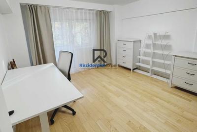 Apartament cu 3 camere decomandat, mobilat în Unirii