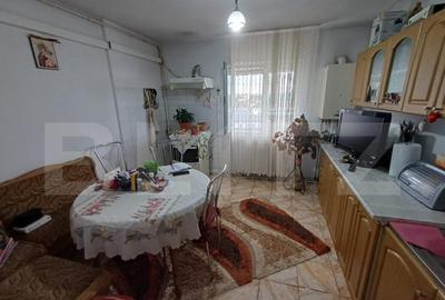 Apartament cu 2 camere 58 mp, decomandat, zona Debarcader