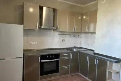 Garsonieră decomandată în Romană - 3