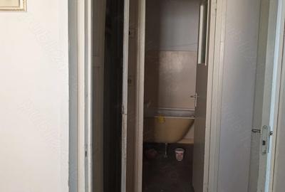 Apartament cu 3 camere semidecomandat în Andrei Mureșanu - 2