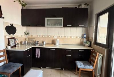 Apartament cu 2 camere semidecomandat, mobilat în 1 Mai - 4