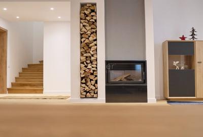 Priveliste frumoasa catre Masivul Postavarul - 3