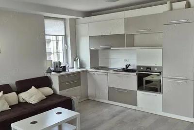 Apartament cu 2 camere semidecomandat în Soarelui - 6