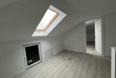 Casă individuală cu 4 camere cu Canalizare în Nufărul - 28