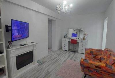 Apartament cu 2 camere semidecomandat, mobilat în Podu Roș - 2