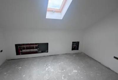Casă cu 5 camere cu Teren 800 Mp în Horodnic - 4