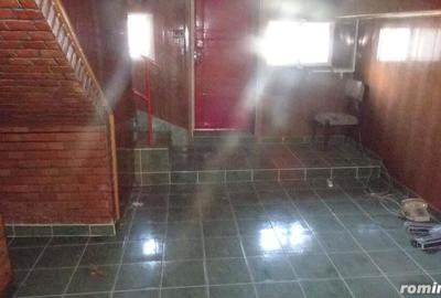 Vand casa in Deva, zona Crangului, D+ P+E1+E2 + pod, constructie din caramida din anul 1986 - 14