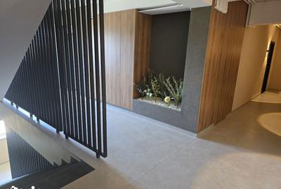 Apartament cu 3 camere în Central - 5