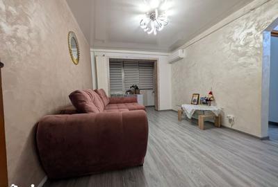 Apartament cu 3 camere semidecomandat în Central - 11