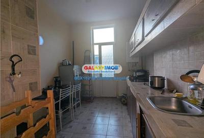 Apartament cu 3 camere decomandat, mobilat în Unirii - 11