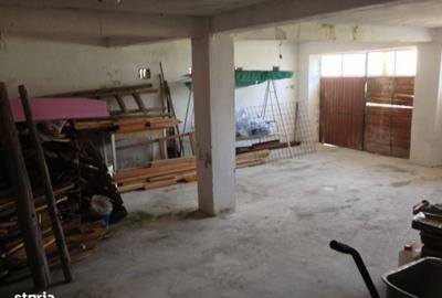 Casă cu 4 camere cu Teren 1620 Mp în Predeluț - 10