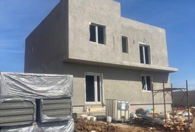 Casă individuală cu 4 camere cu Teren 420 Mp în Est - 2