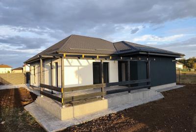 FARA COMISIOANE in Gulia casa cu 4 camere 2 bai terasa PARTER+pod placa la cheie FARA COMISIOANE in Gulia casa cu 4 camere 2 bai terasa PARTER+pod placa la cheie - 42