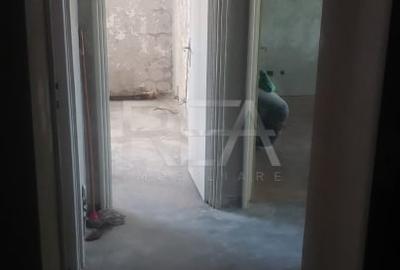 2 Camere , Decomandat , Etaj 1/7 ,  Zona Giurgiului - 6