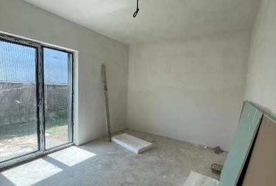 Apartament 2 camere|Finisaje la alegere|curte+2locuri parcare - 4