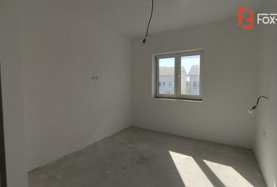 Duplex cu 4 camere cu Teren 336 Mp în Săcălaz - 4