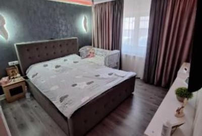 Apartament 4 camere de vanzare zona E3 Tulcea - 2