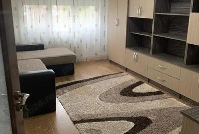 Apartament 1 camera de inchiriat Io?ia